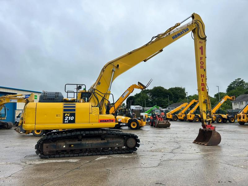 Komatsu PC210LC-11 Long Reach