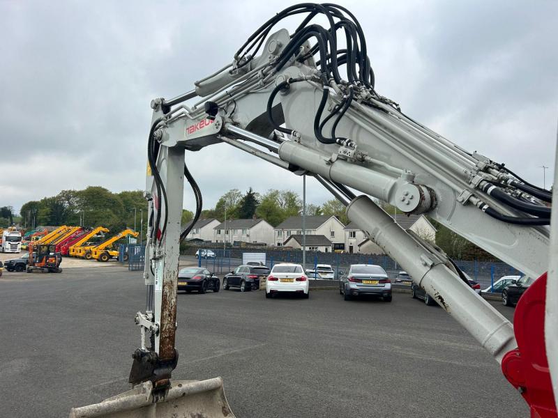Takeuchi TB295W 3 Piece Boom