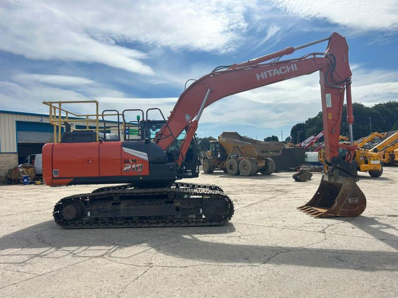 Hitachi ZX210 LC-7