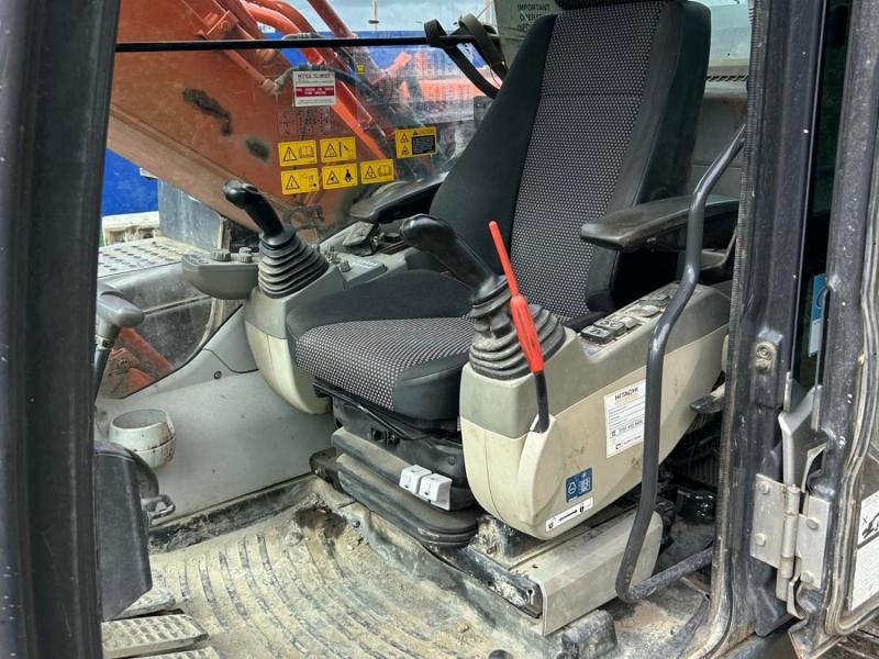 Hitachi ZX210 SALE AGREED