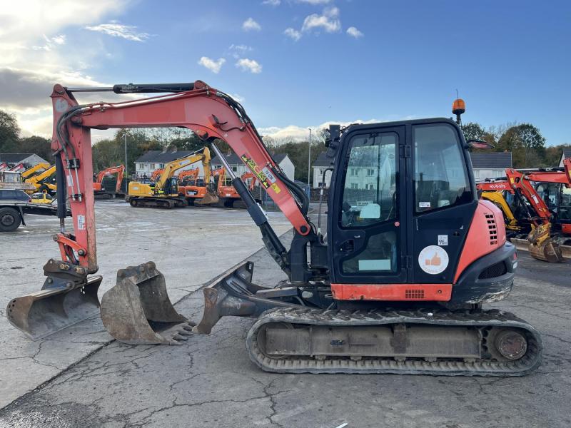 Kubota KX080