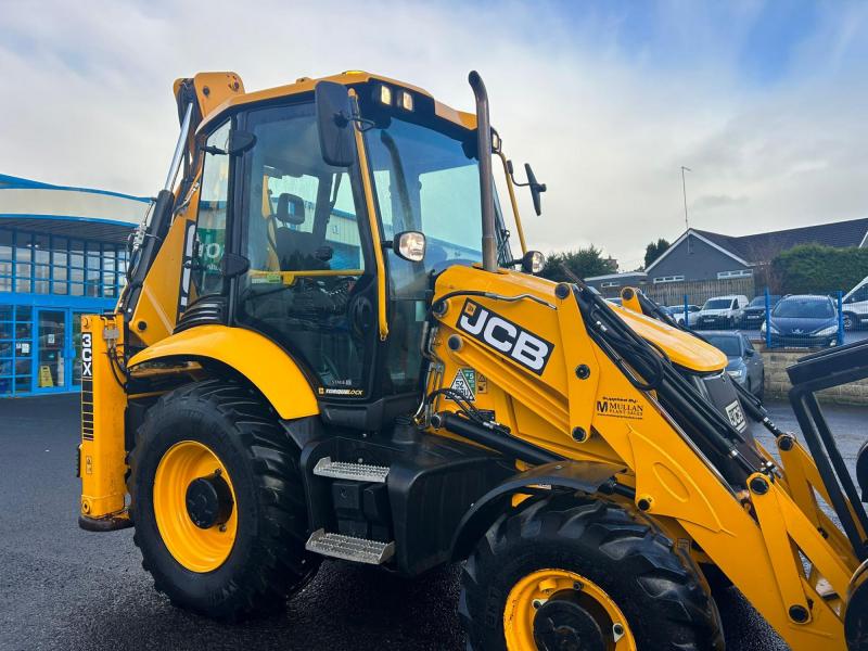 JCB 3CX Easy Control / Big Engine / AC