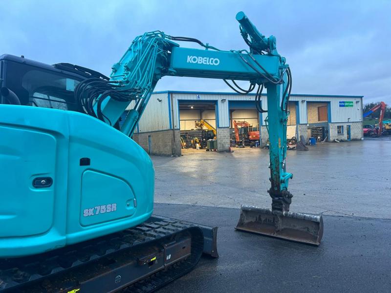 Kobelco SK75SR-7 Knuckle Off-Set Boom