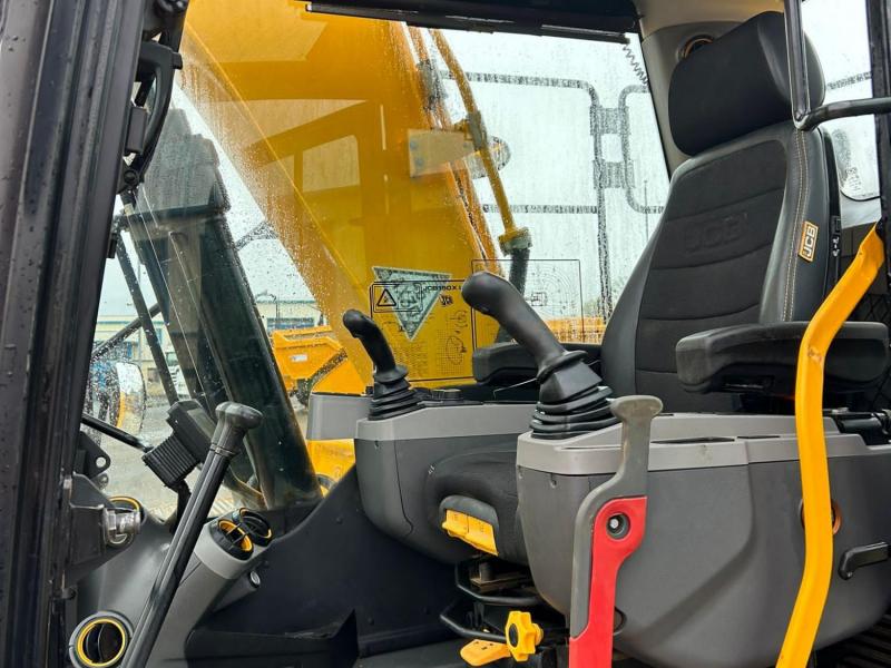 JCB 150X L
