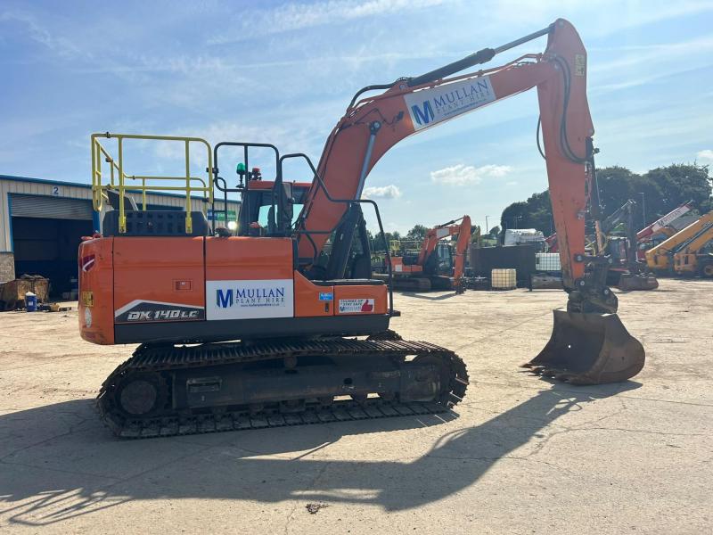 Doosan DX140 LC-7 ( New Model )