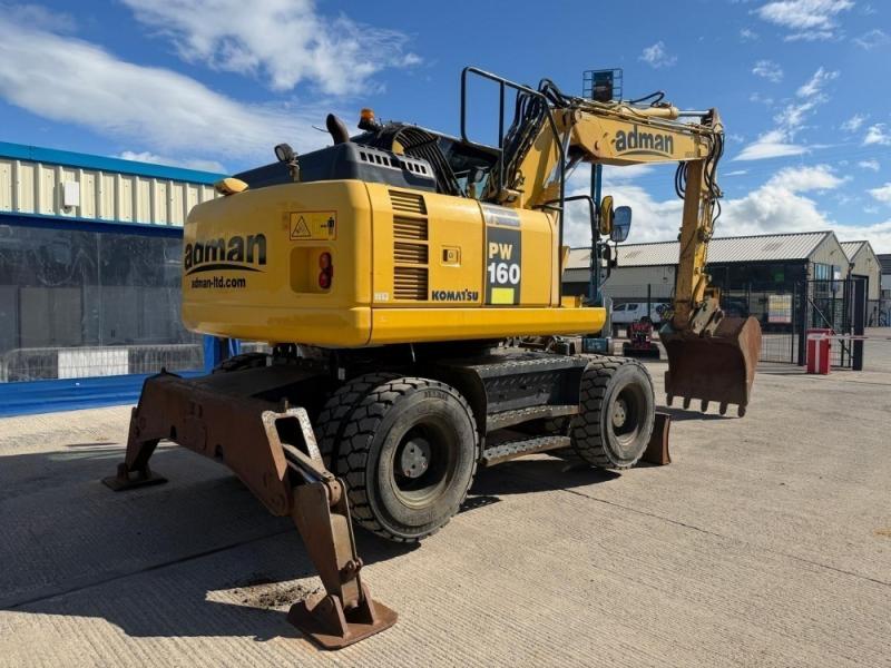 Komatsu PW160 3 Piece Boom