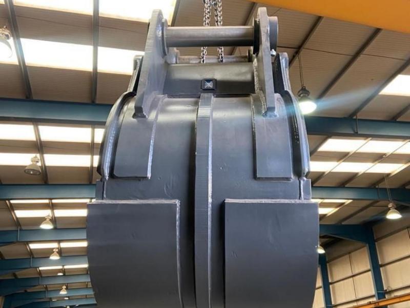Euro-Fab Hardox 450 Ripper / Trench bucket