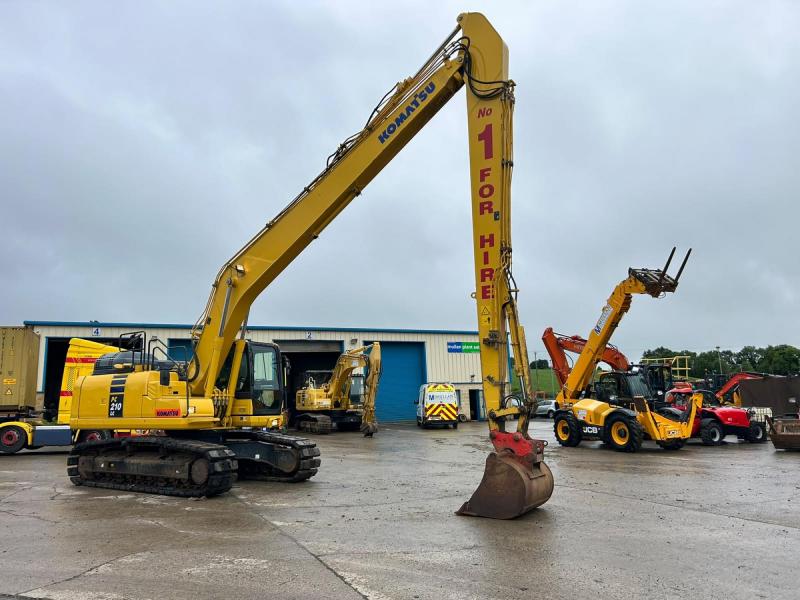 Komatsu PC210LC-11 Long Reach