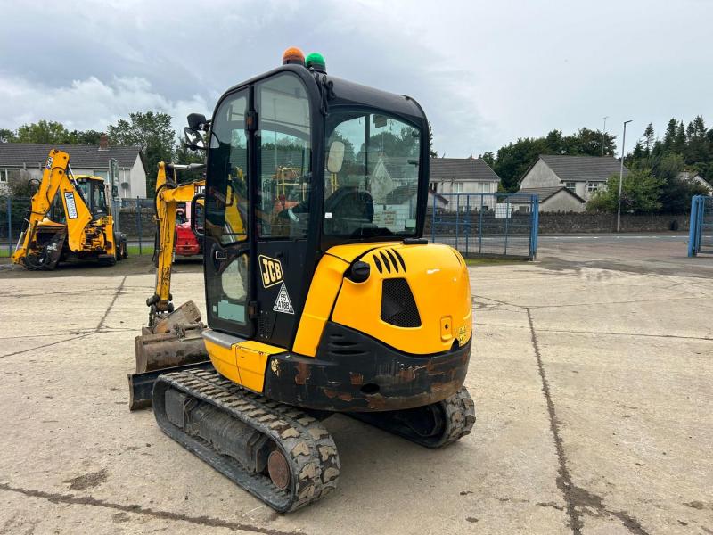 JCB 8026 CTS