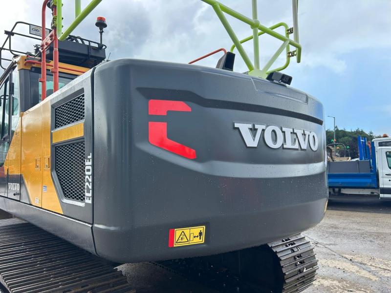 Volvo EC220 EL ( Rotational Piping )