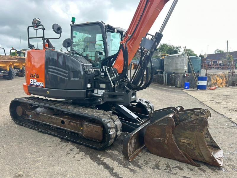 Hitachi ZX85 USBR-6