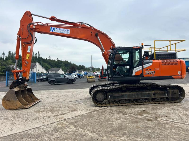 Hitachi ZX300 LC-7