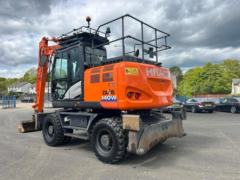 Hitachi ZX140W-6