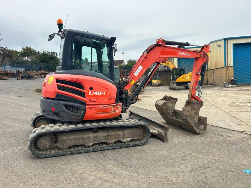 Kubota U48-4