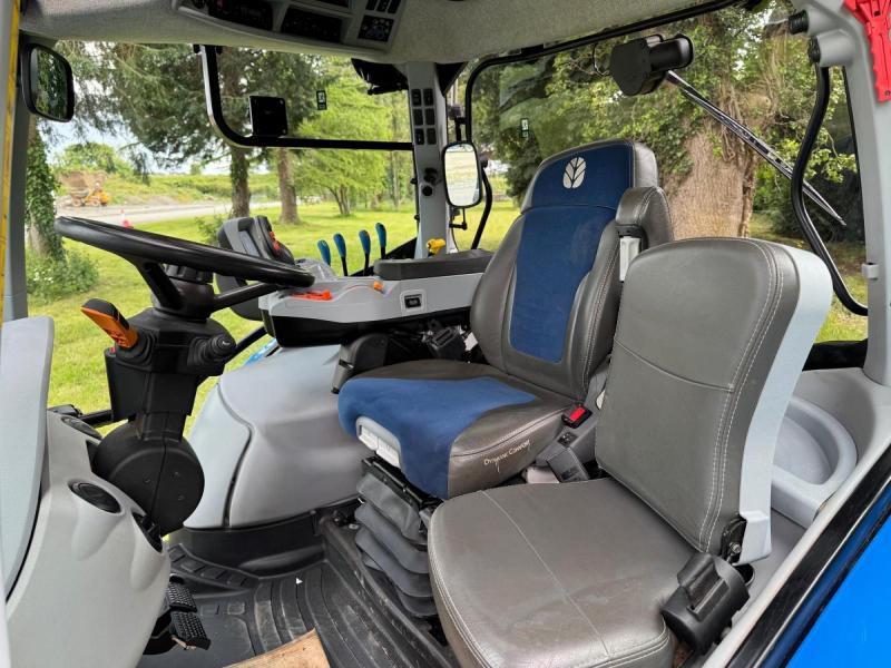New Holland T6.180 DCT