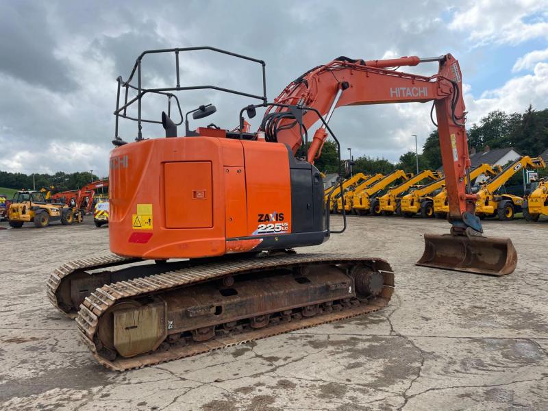 Hitachi ZX225 USLC-6