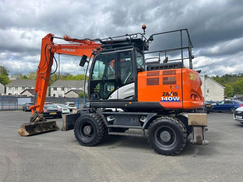 Hitachi ZX140W-6