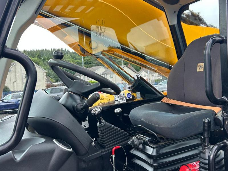 JCB 540-140