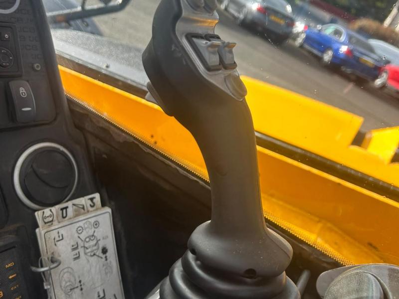 JCB 540-180 Joystick / AC