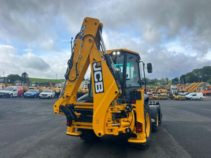 JCB 3CX Easy Control / Big Engine / AC