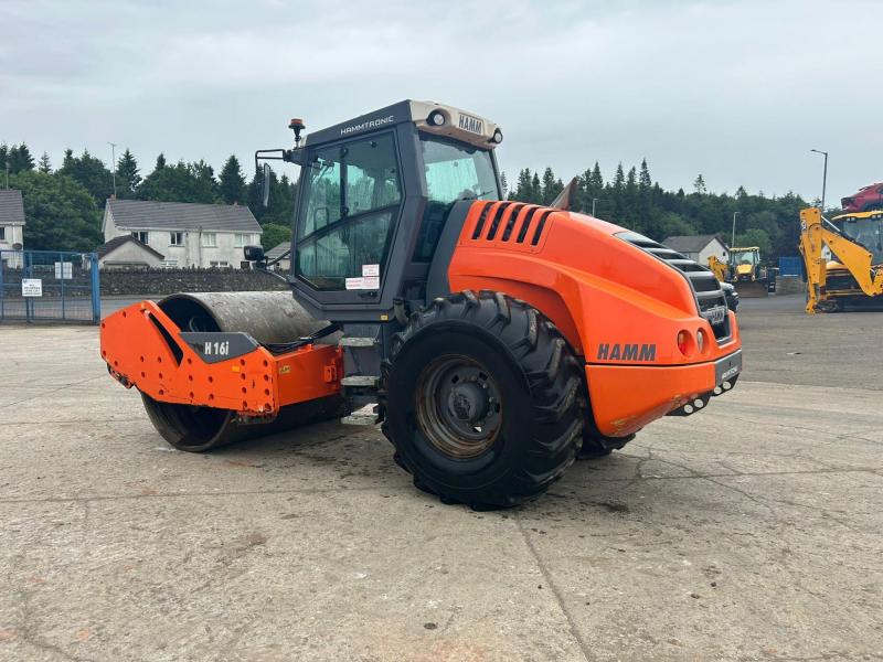 Hamm H16i