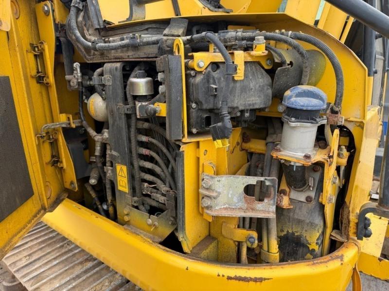 Komatsu PC138 US-11