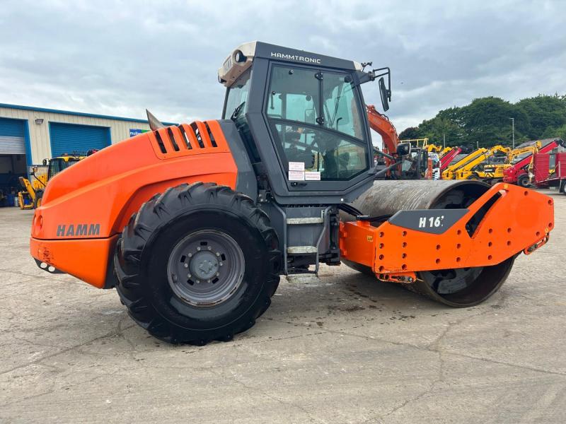 Hamm H16i