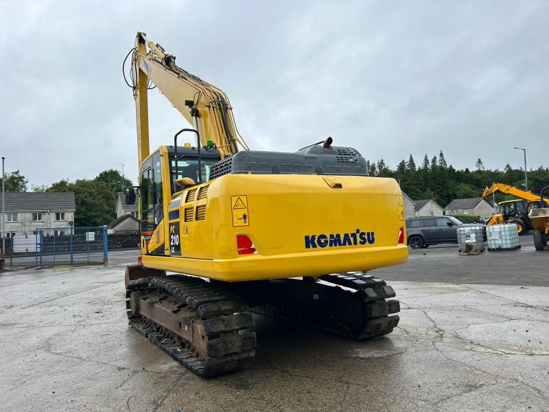 Komatsu PC210LC-11 Long Reach