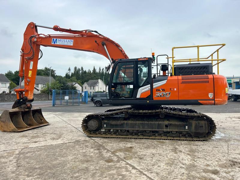 Hitachi ZX300 LC-7
