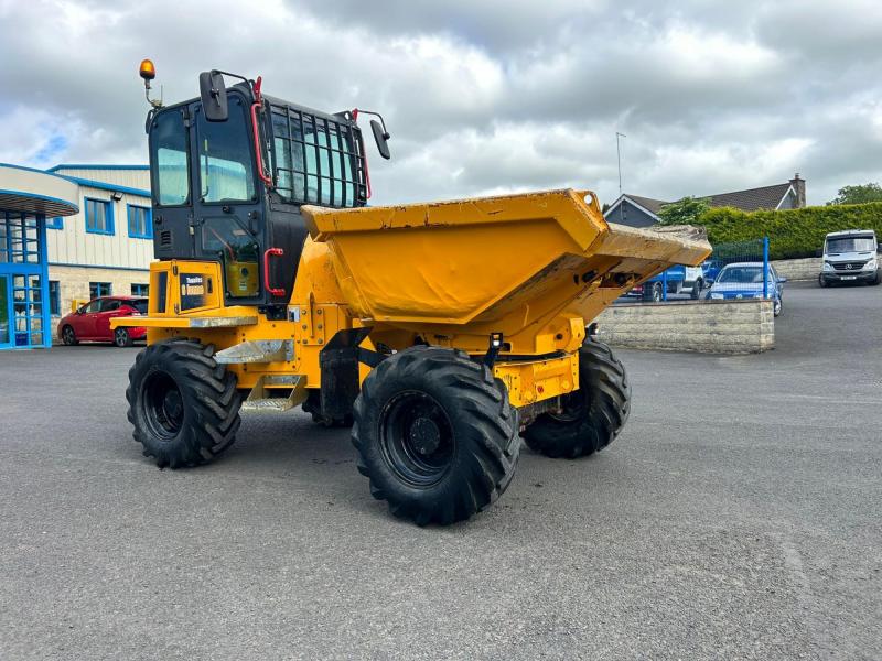 Thwaites 6 Tonne Swivel Cabbed