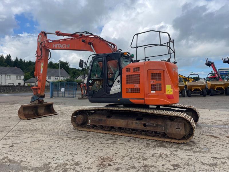 Hitachi ZX225 USLC-6