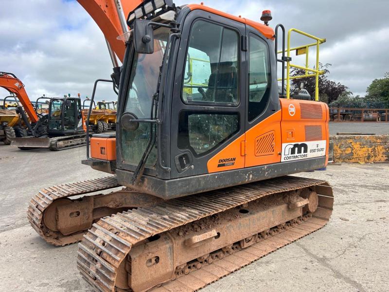 Doosan DX140 LC-7 ( New Model )