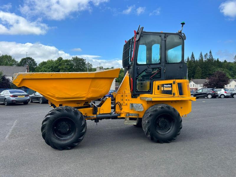 Thwaites 6 Tonne Swivel Cabbed