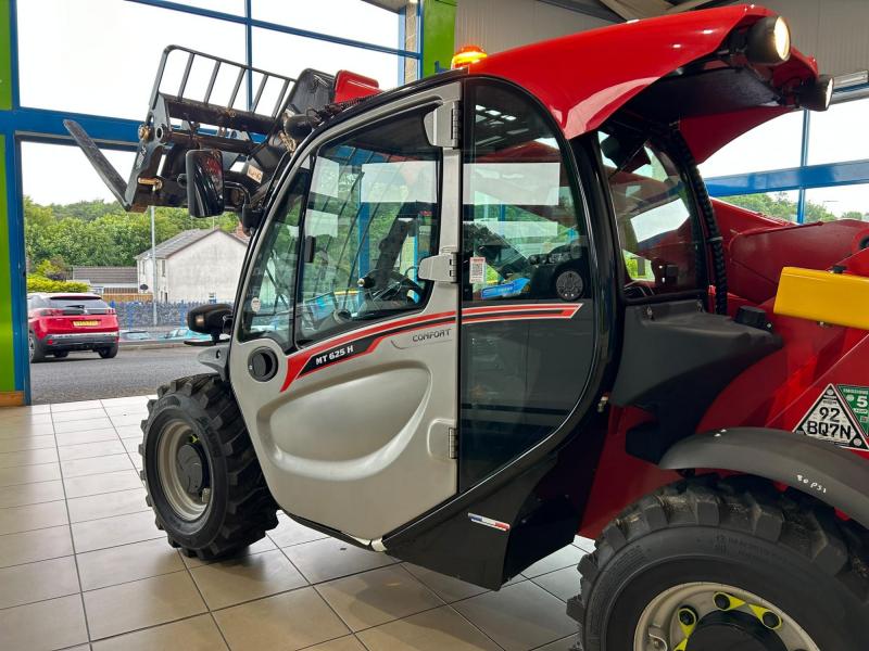 Manitou MT625 Air Con