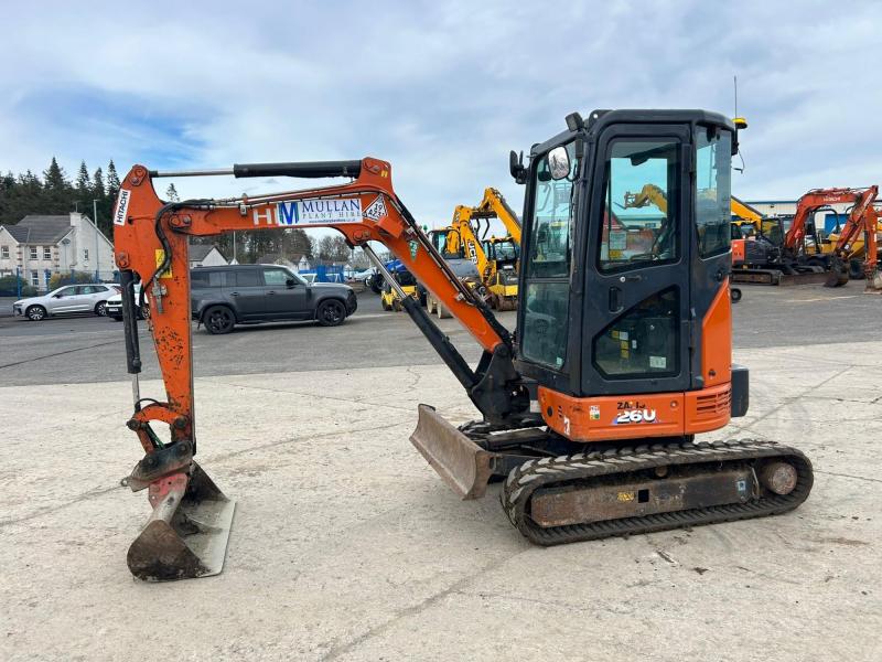 Hitachi ZX26U