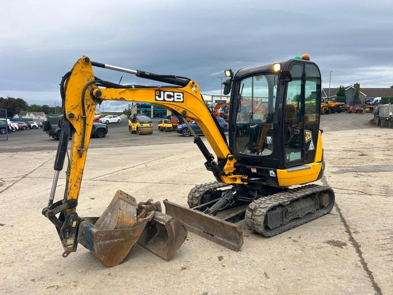 JCB 8026 CTS