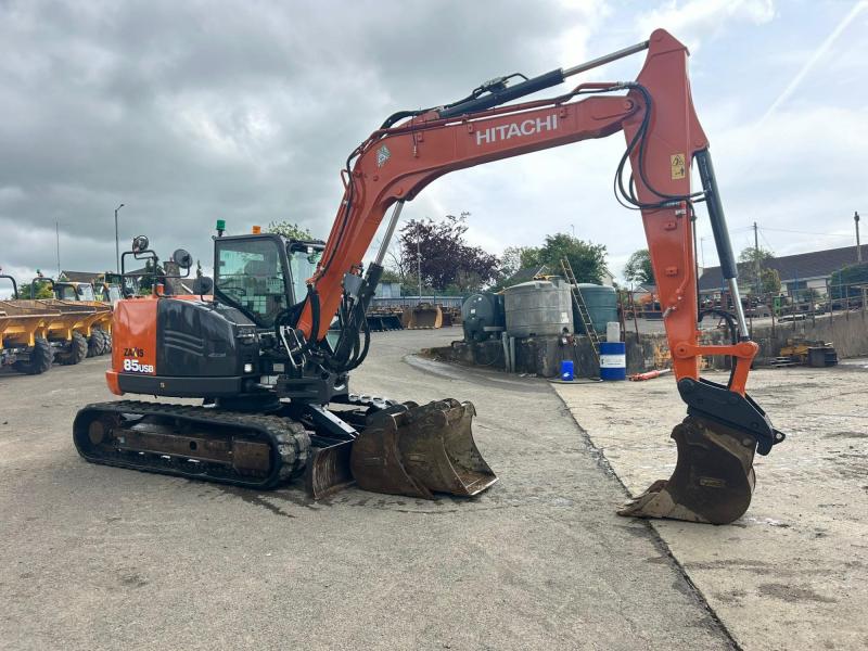 Hitachi ZX85 USBR-6