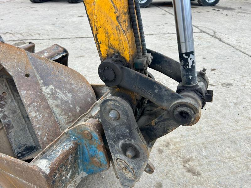 JCB 8026 CTS