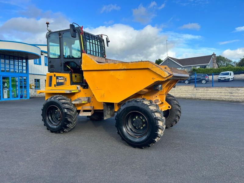 Thwaites 9 Tonne Cabbed