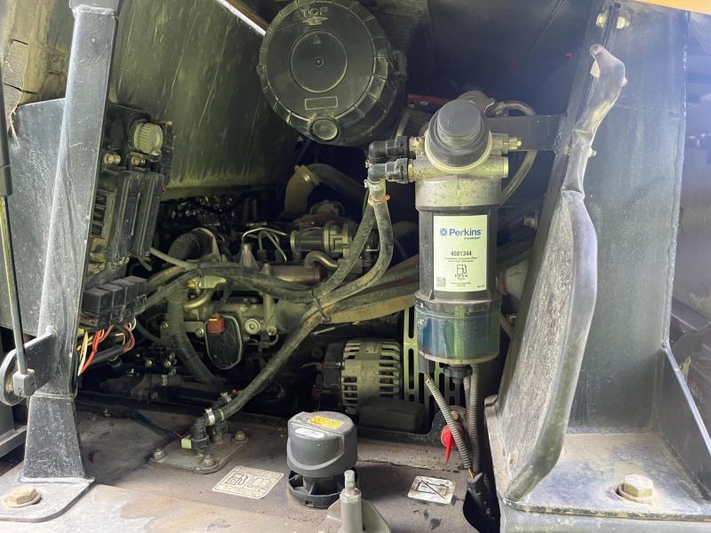 Mecalac 6 Tonne Swivel Cabbed