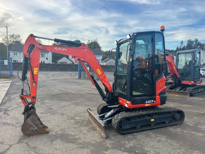 Kubota U27-4