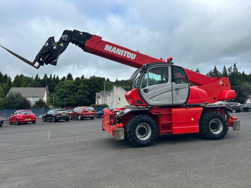 Manitou MRT2550 Roto c/w Basket