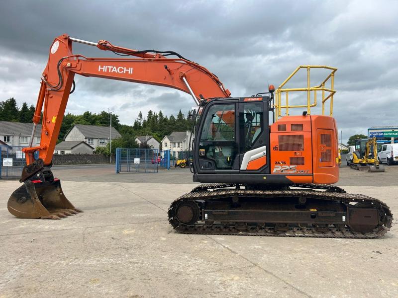 Hitachi ZX225 USLC-7