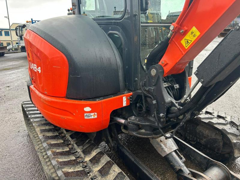 Kubota U48-4