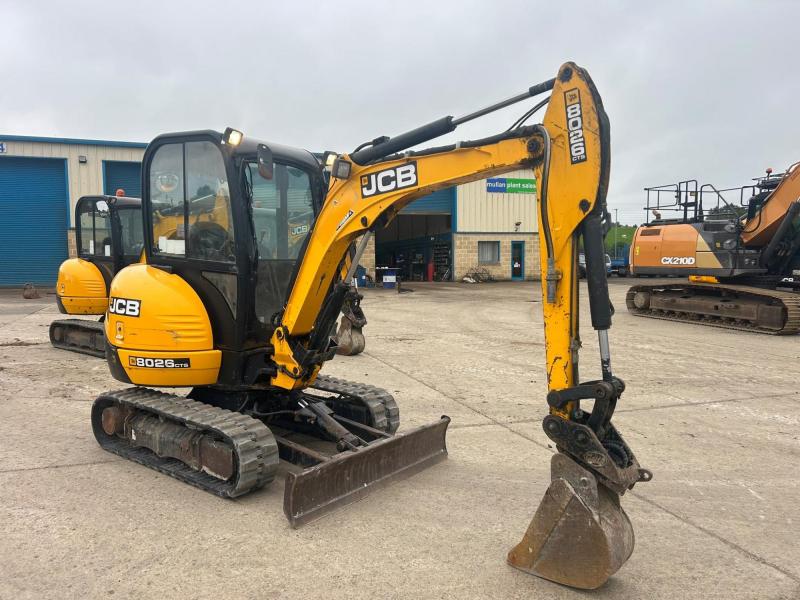 JCB 8026