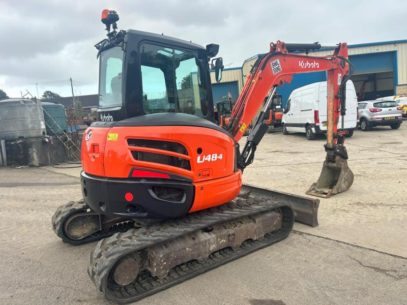 Kubota U48-4
