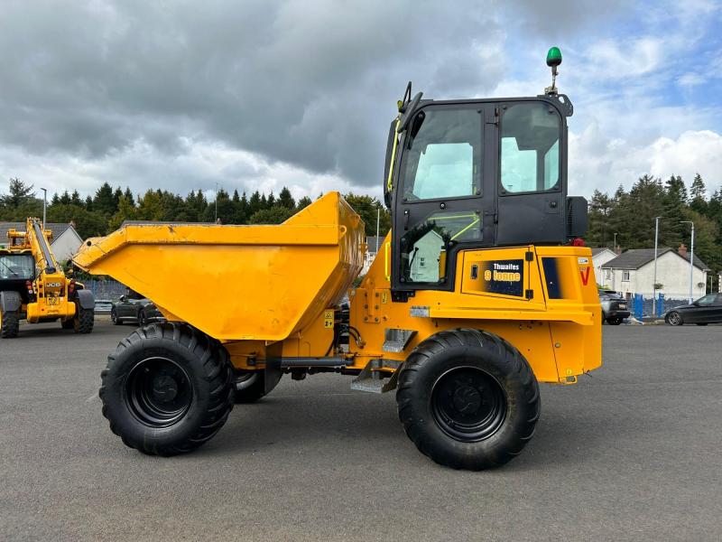 Thwaites 9 Tonne Cabbed Air Con