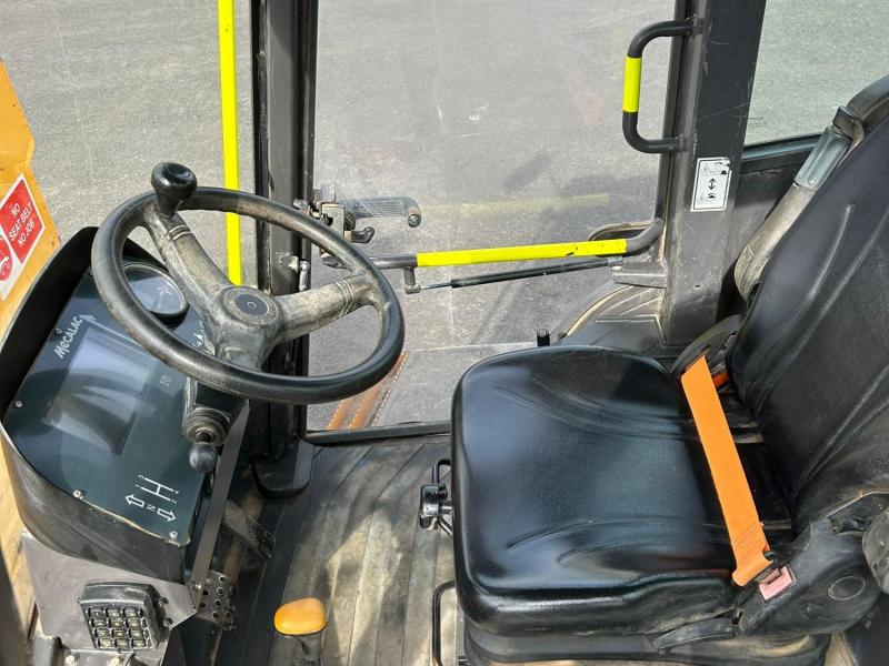 Mecalac 6 Tonne Cabbed