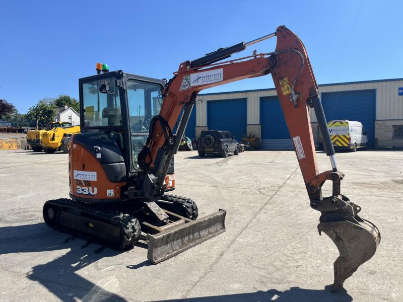 Hitachi ZX33U-6