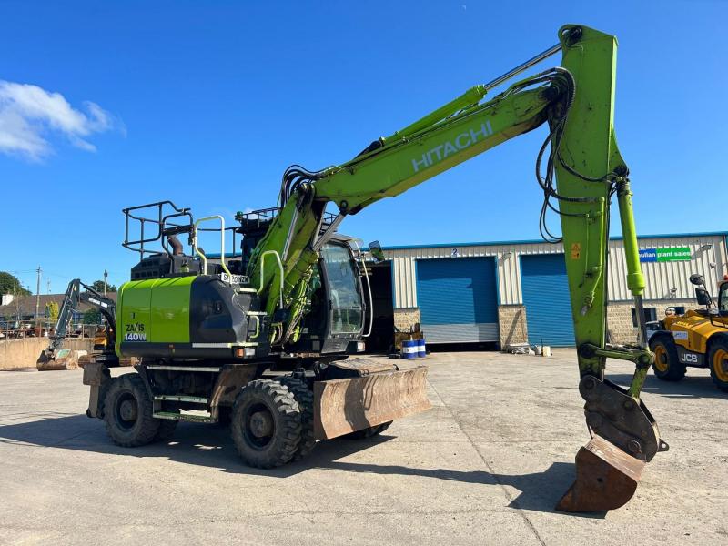 Hitachi ZX145W Blade & Stabilisers